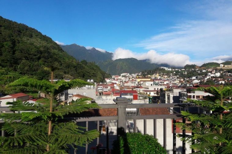 Khách sạn Mây hồ 2 Sapa